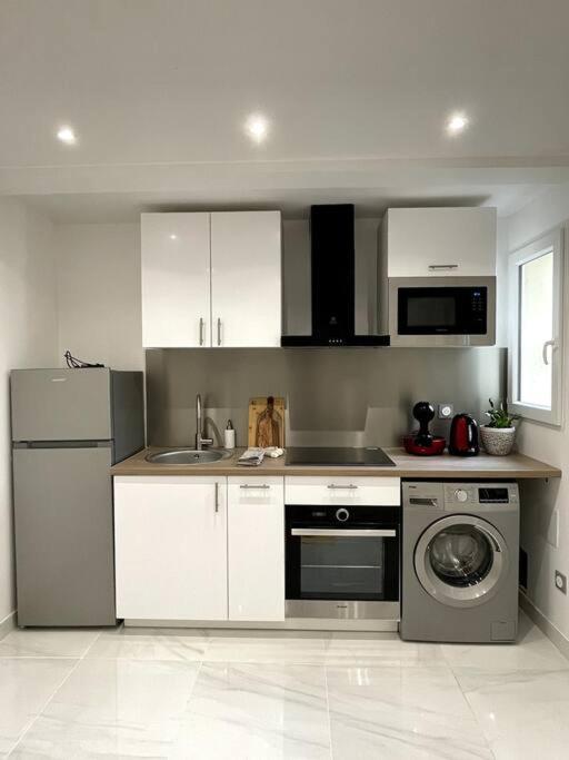 Appartement Cosy Et Moderne Proche De Disneyland Bussy-Saint-Georges Zewnętrze zdjęcie